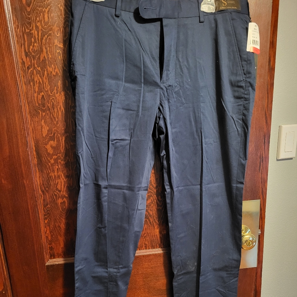 Saks Fifth Avenue Dress Pants Navy,  Size 32, New with tags